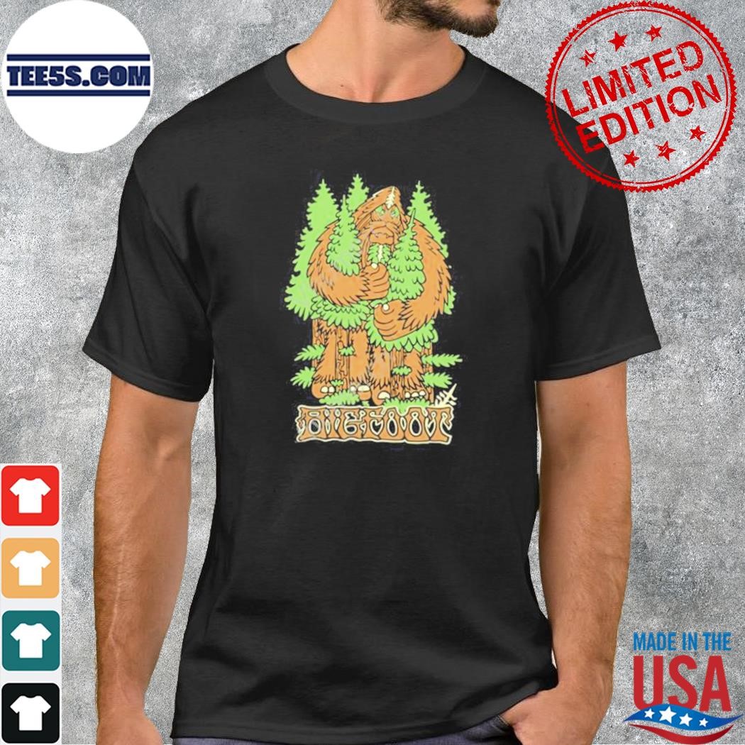 Bigfoot One Store Treehugg Shirt