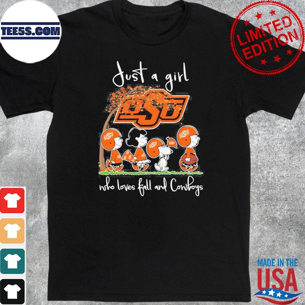 Just a girl who love fall and Oklahoma state Cowboys Peanuts Snoopy shirt
